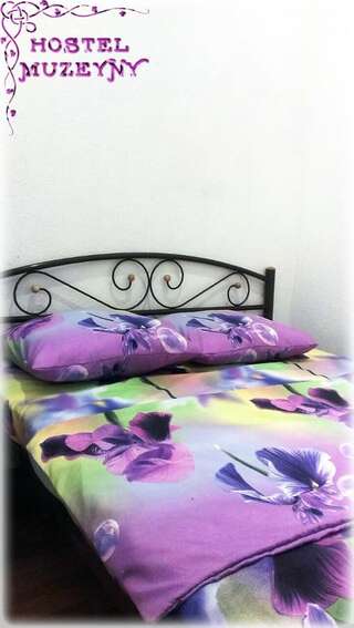 Хостелы Hostel MUZeYNY Киев Двухместный номер с 1 кроватью-5